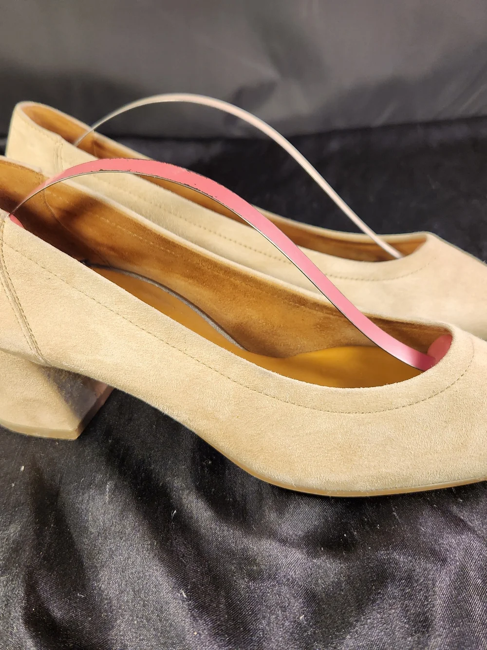 Paul Green Beige Suede Pointed Toe Women's Pumps SUPER SOFT SZ US 7